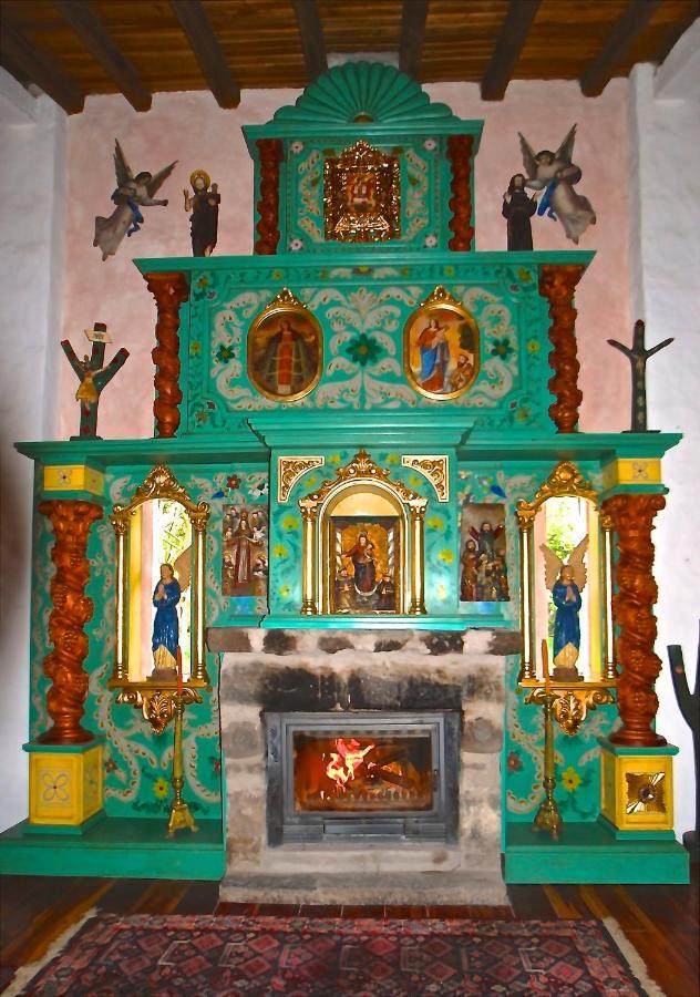Hacienda Cusin Hotel